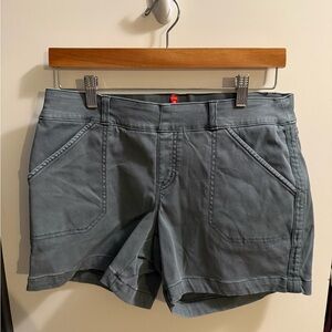 SPANX Women's Stretch Twill Shorts in Slate Blue